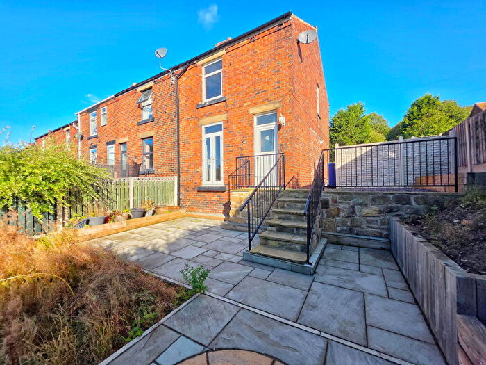 3 Bedroom End Of Terrace House For Sale In Low Row, Darton, Barnsley, S75