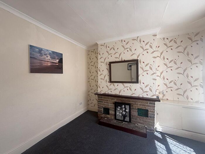 2 Bedroom Terraced House To Rent In Waterbarn Street, Burnley, BB10