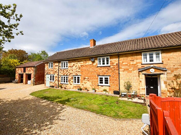 4 Bedroom Detached House For Sale In The Old Manor House, Watling Street West, Fosters Booth, NN12