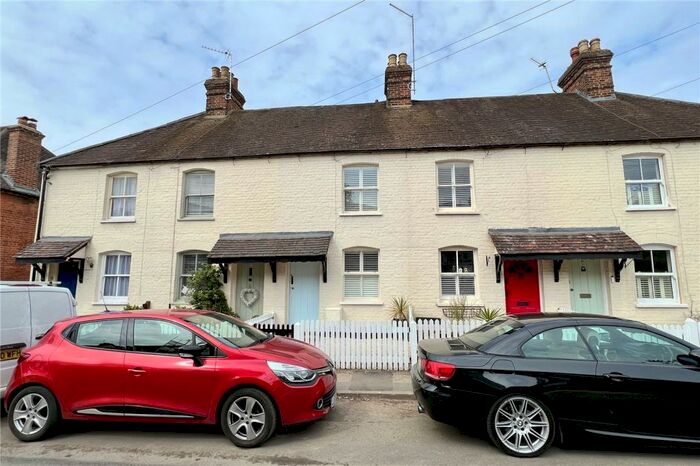 2 Bedroom Terraced House To Rent In Lakes Lane, Beaconsfield, HP9