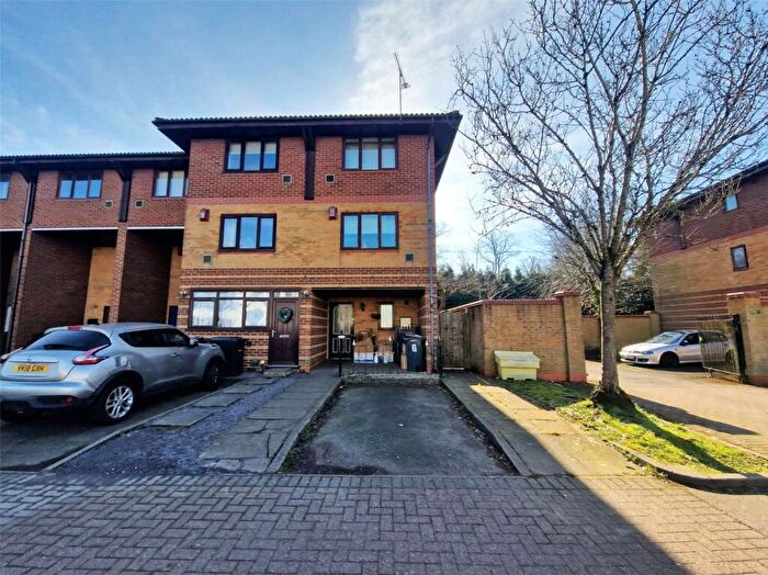 3 Bedroom End Of Terrace House To Rent In Bristol Road South, Rednal, Birmingham, West Midlands, B45