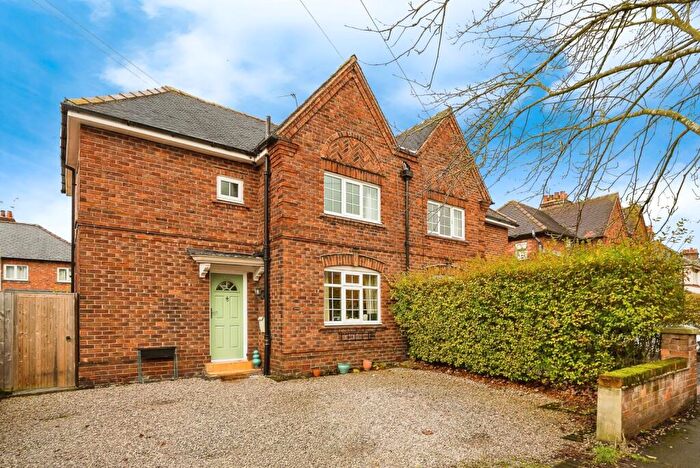 3 Bedroom Semi Detached House For Sale In Hartington Street, Chester, Cheshire, CH4