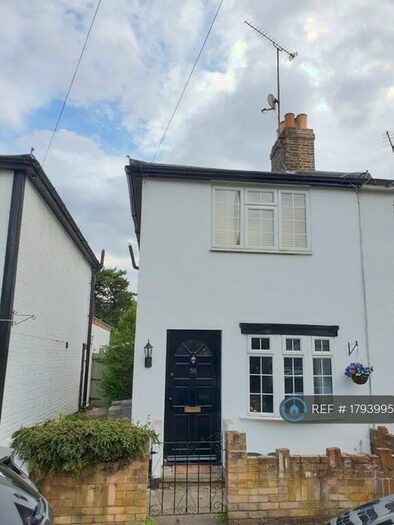 2 Bedroom Semi-Detached House To Rent In Thistlecroft Road, Hersham, Walton-On-Thames, KT12