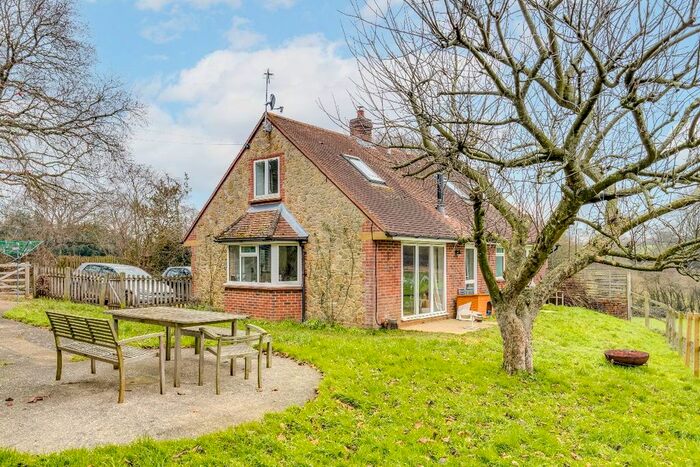 4 Bedroom Detached House To Rent In Kyloe Cottage, Thursley, Godalming, GU8