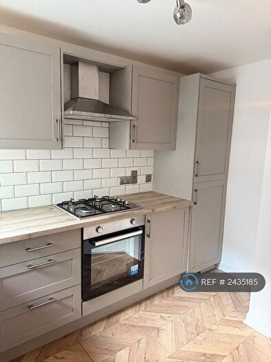 2 Bedroom Flat To Rent In Ferguslie Walk, Paisley, PA1