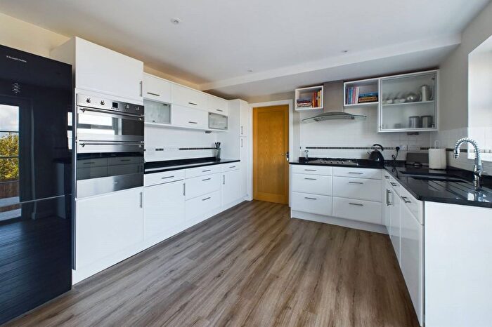 5 Bedroom Detached House For Sale In Charlcombe Rise, Portishead, Bristol, BS20