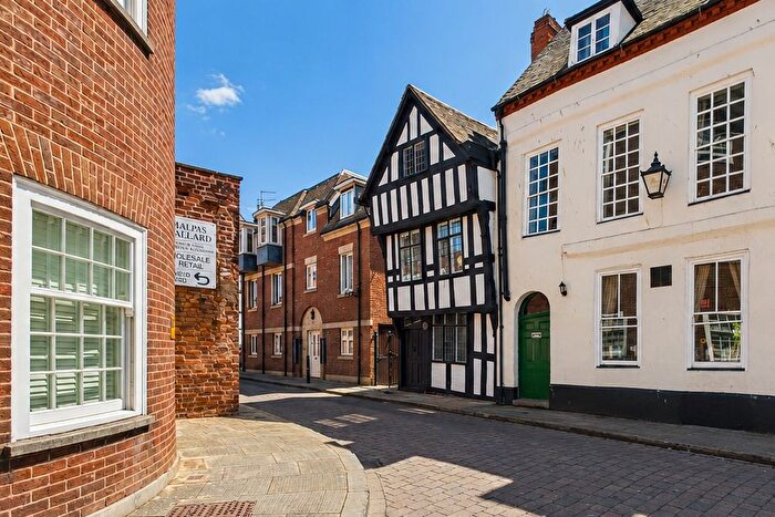 2 Bedroom Detached House For Sale In Fish Street, Worcester, Worcestershire, WR1