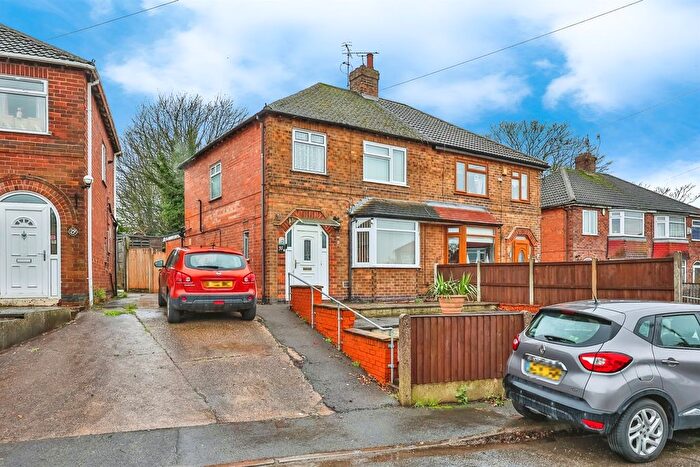 3 Bedroom Semi Detached House For Sale In Northolme Avenue, Nottingham, NG6