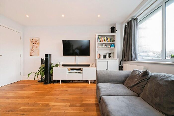 1 Bedroom Apartment For Sale In Southampton Road, Eastleigh, SO50