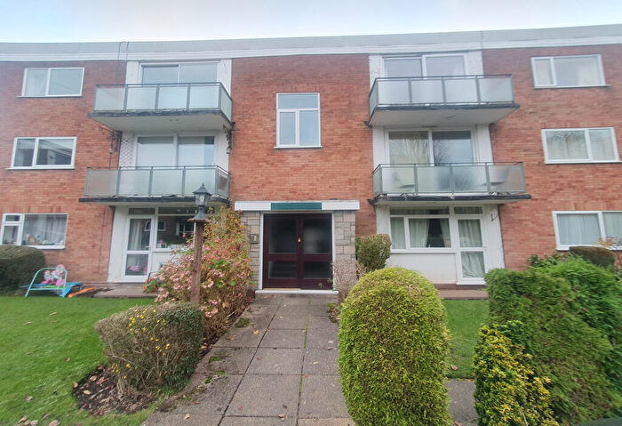 2 Bedroom Apartment To Rent In Eastmoor Close, Foley Road East, Streetly, Sutton Coldfield, B74
