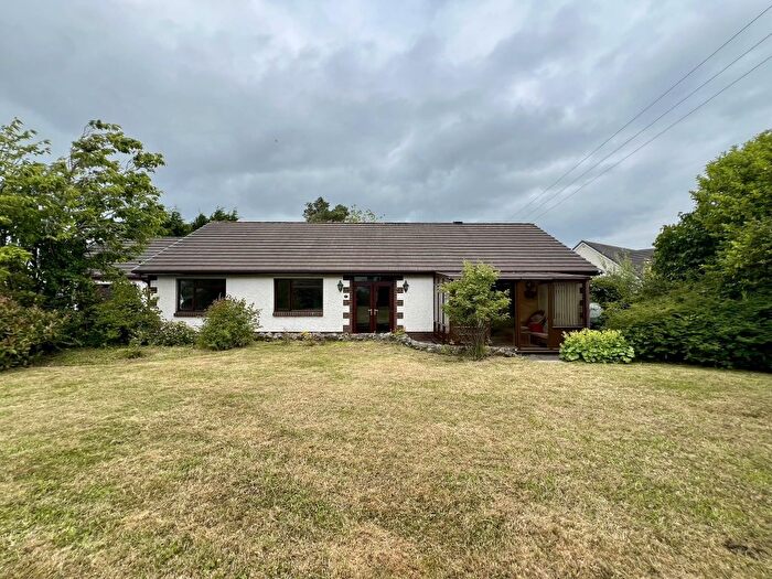 4 Bedroom Detached Bungalow To Rent In Gerddi Mair, Heol Goi, St Clears, SA33