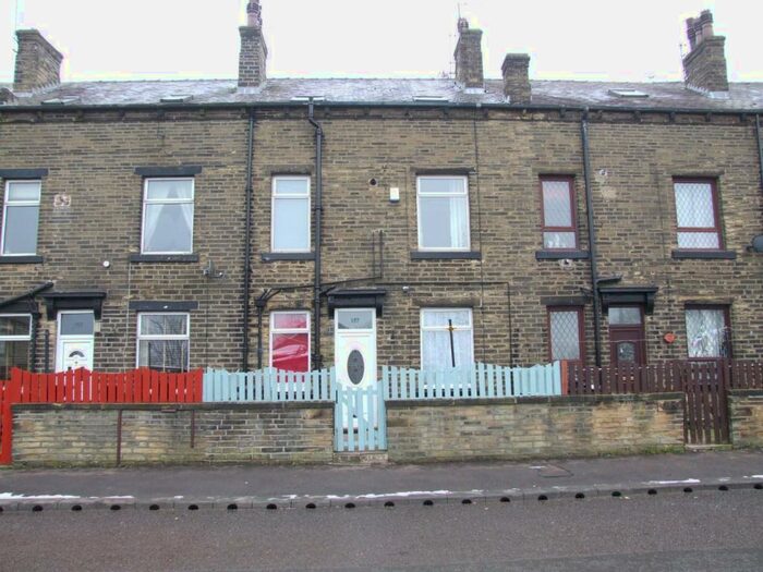 2 Bedroom Terraced House To Rent In Claremount Road, Claremount, Halifax, HX3