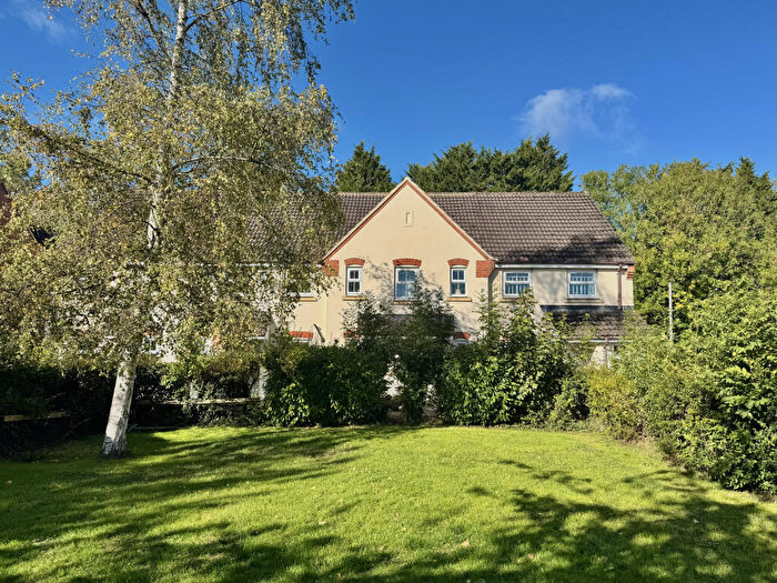 3 Bedroom Terraced House For Sale In Lake View, Quemerford, Calne, Wiltshire, SN11
