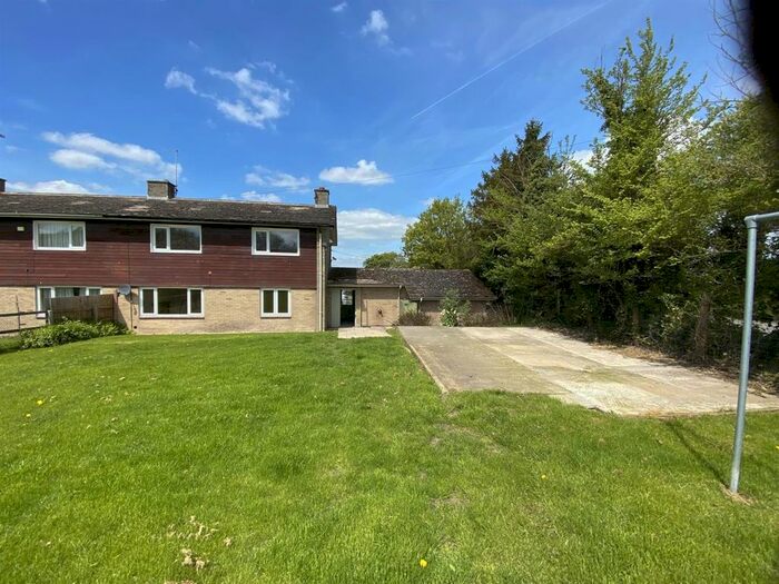 3 Bedroom Semi-Detached House To Rent In Kingstone Farm Cottages, Kingstone Winslow, Swindon, SN6