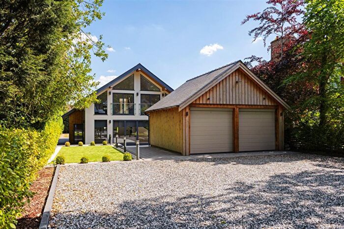 5 Bedroom Detached House For Sale In Crewe Road, Alsager, ST7