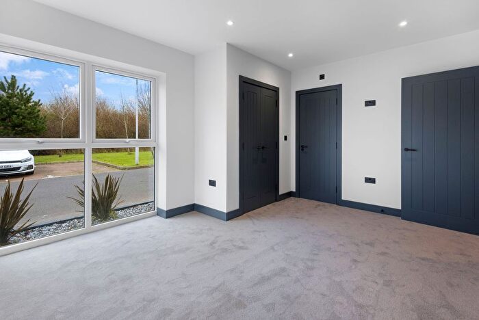 2 Bedroom Flat To Rent In Defiant Close, Hawkinge, CT18