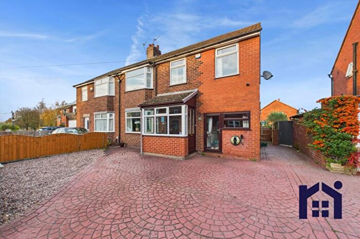 5 Bedroom Semi Detached House For Sale In Dunkirk Lane, Leyland, PR25