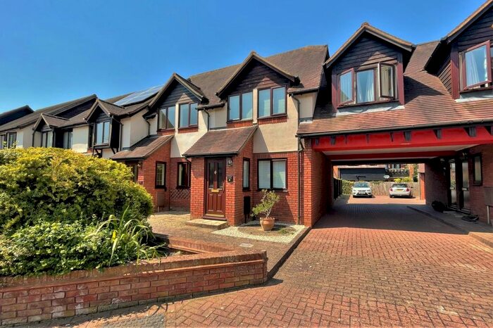 1 Bedroom Terraced House To Rent In Jasmine Crescent, Princes Risborough, Buckinghamshire, HP27