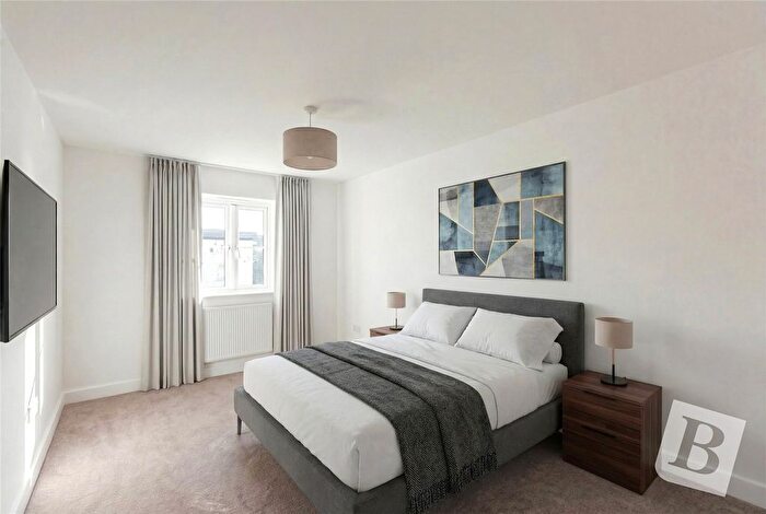 2 Bedroom Flat For Sale In The Forge, Woodlands Road, Wickford, Essex, SS12