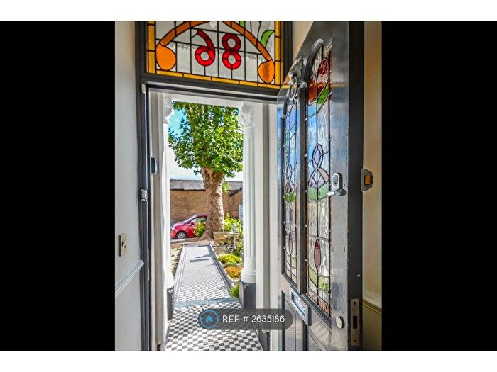 3 Bedroom Terraced House To Rent In Alexandra Road, Southend-On-Sea, SS1