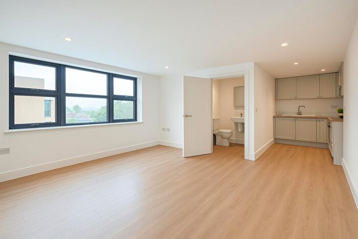 1 Bedroom Flat To Rent In Flat, Mercia House, Market Square, Sandy, SG19