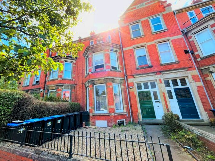 1 Bedroom Apartment To Rent In Tff The Crescent, Kingsley, Northampton, NN1