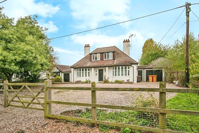 5 Bedroom Bungalow For Sale In East Road, East Mersea, Colchester, Essex, CO5