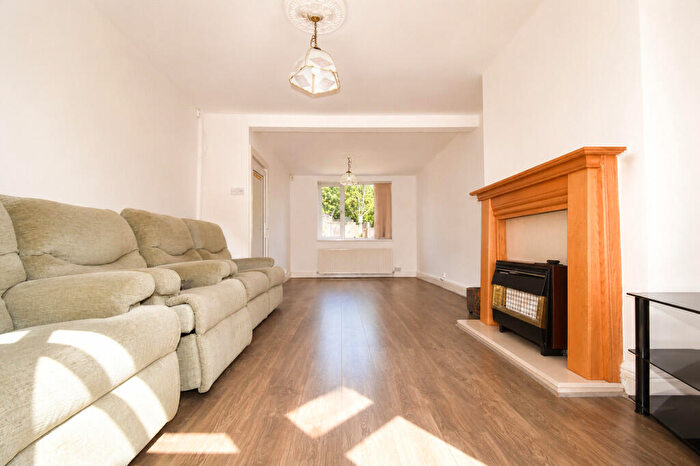 3 Bedroom Terraced House To Rent In Roman Road, Coventry, CV2