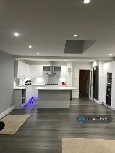 3 Bedroom Terraced House To Rent In Wood Lane, Dagenham, RM8