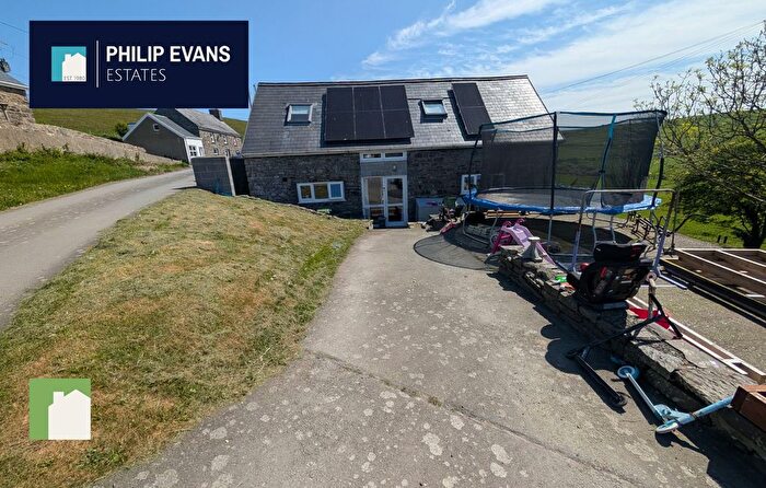 3 Bedroom Detached House To Rent In Brynbwl, Borth, SY24