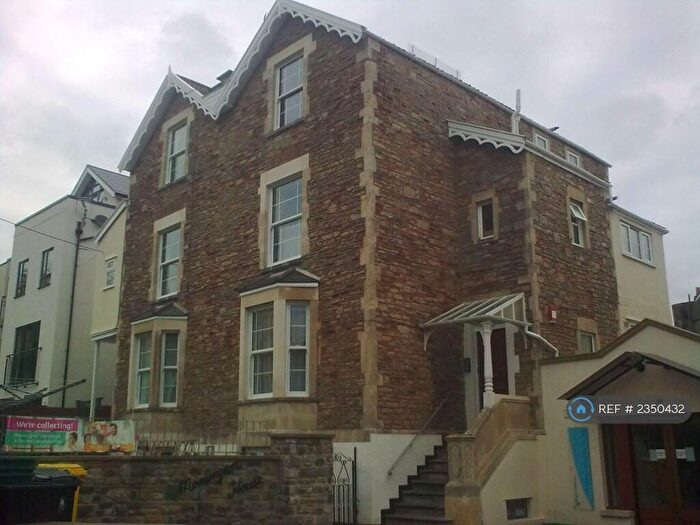 1 Bedroom Flat To Rent In Mornington House, Bristol, BS8
