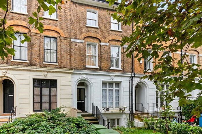 2 Bedroom Apartment To Rent In Trafalgar Avenue, London, SE15