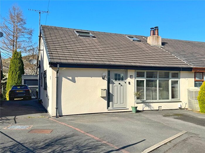 4 Bedroom Semi Detached House For Sale In Andrew Avenue, Rossendale, Lancashire, BB4