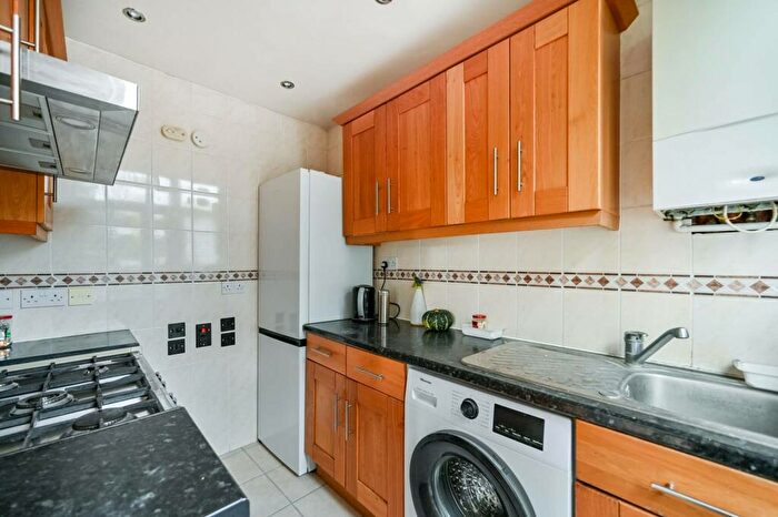 3 Bedroom House To Rent In Tudor Drive, North Kingston, Kingston Upon Thames, KT2