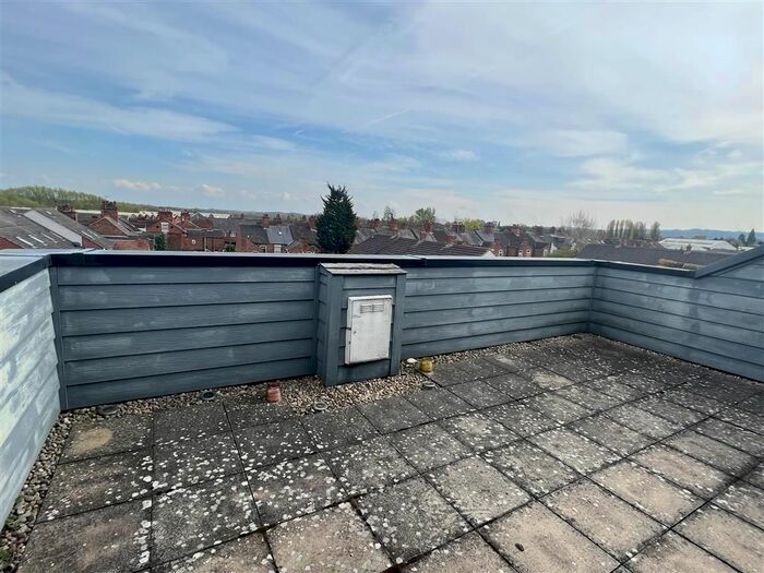 1 Bedroom Flat To Rent In Canalbridge Close, Loughborough, LE11