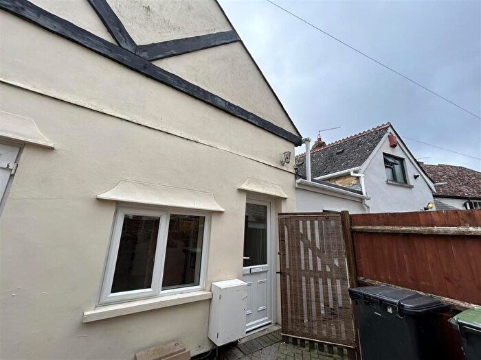 2 Bedroom End Of Terrace House To Rent In Gordons Cottage, Red Rose Court, DT10