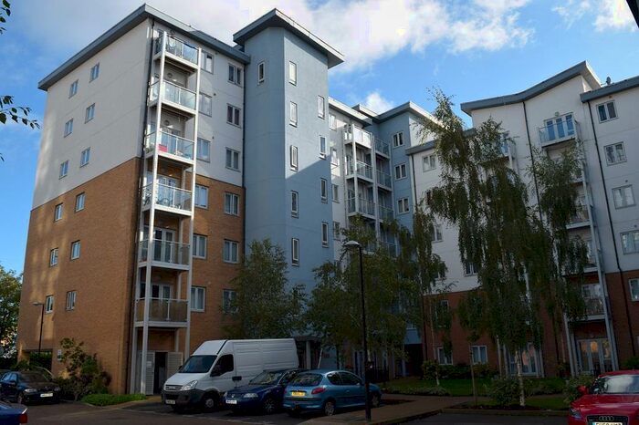 1 Bedroom Apartment To Rent In Foundry Court, Mill Street, Slough, Berkshire, SL2