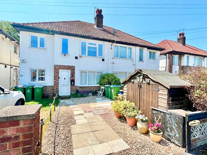 2 Bedroom Maisonette For Sale In Woodside Lane, Bexley, DA5