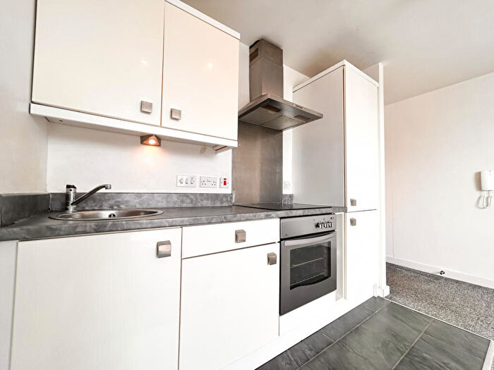 1 Bedroom Flat For Sale In Linea Apartments, DN15