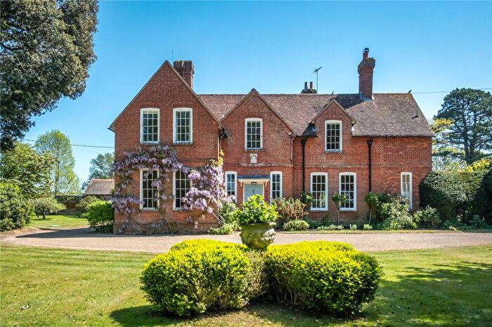 5 Bedroom Detached House For Sale In Vicarage Hill, Loxwood, Billingshurst, West Sussex, RH14