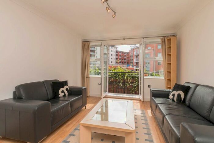 2 Bedroom Flat To Rent In Waterside Court, St. Vincent Street, B16