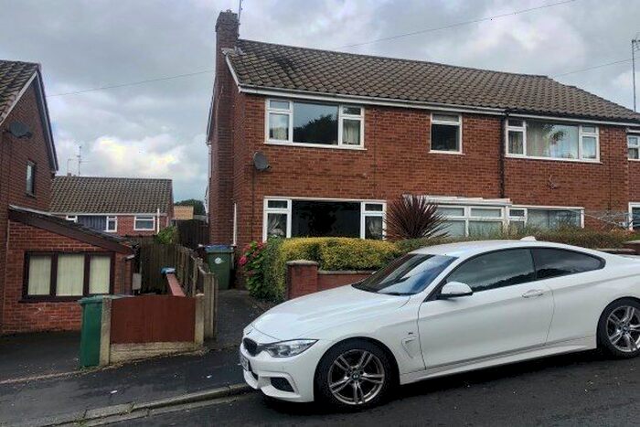 3 Bedroom Semi-Detached House To Rent In Cliffe Drive, Chorley, PR6