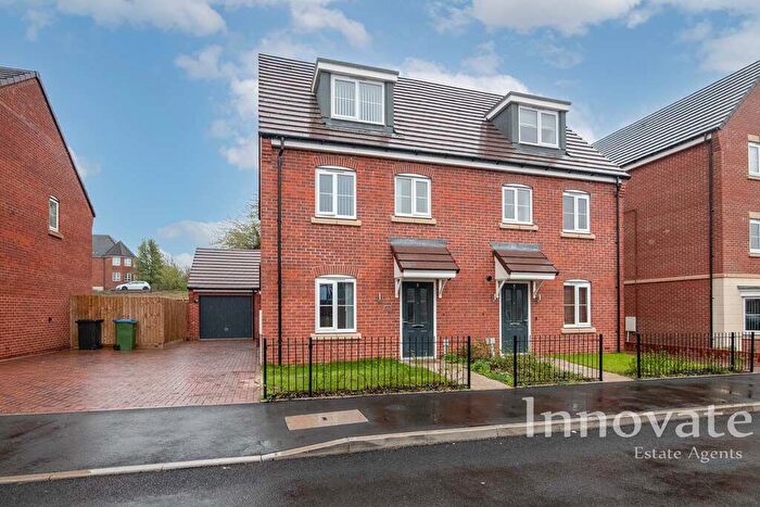 4 Bedroom Semi Detached House For Sale In Tufail Drive, Oldbury, B69