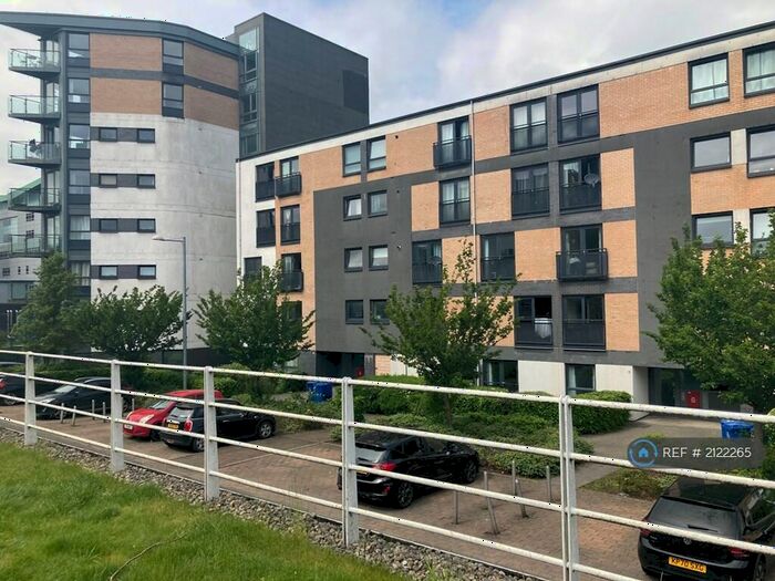 3 Bedroom Flat To Rent In Firpark Court, Glasgow, G31