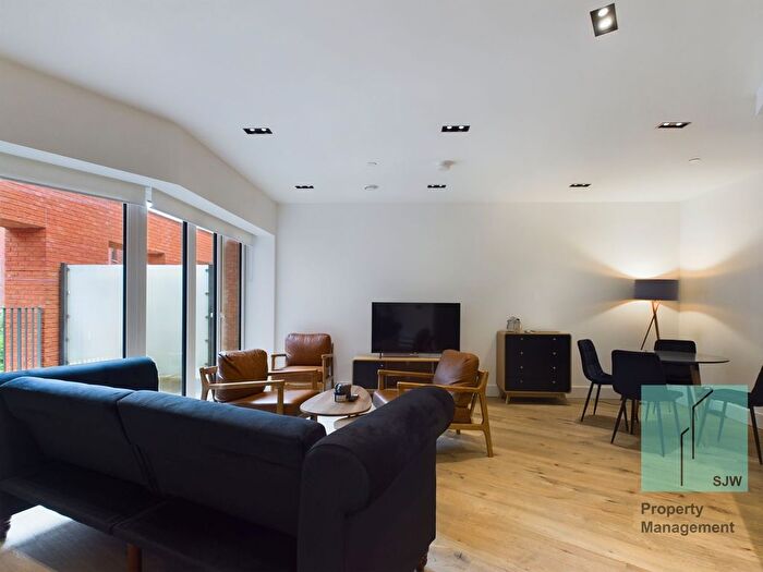 2 Bedroom Flat To Rent In Exchange Gardens, Keybridge Tower, SW8