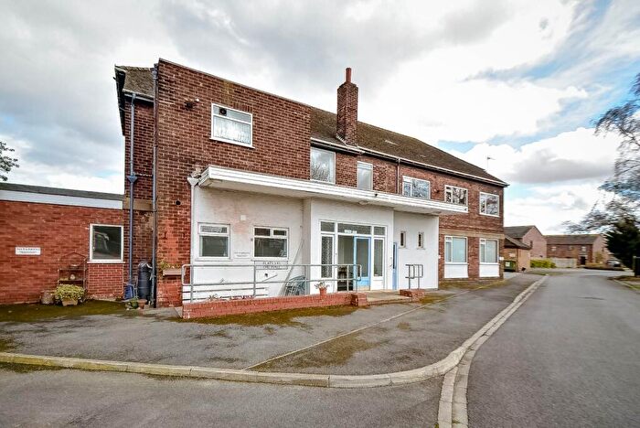 1 Bedroom Flat To Rent In The Hall, Bramble Close, Willerby, Hull, HU10