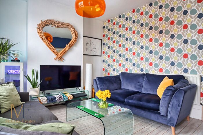 3 Bedroom Terraced House For Sale In Primrose Terrace, Gravesend, Kent, DA12