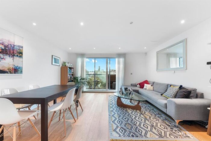 2 Bedroom Flat To Rent In Abbey Road, St John's Wood, NW8