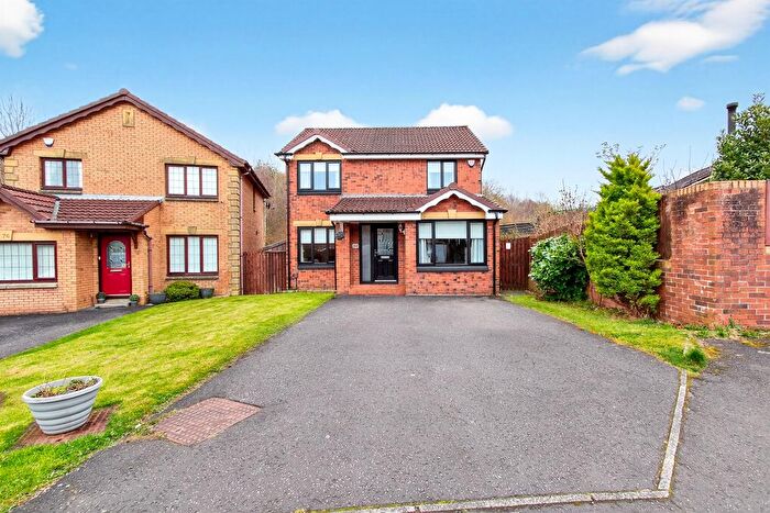 4 Bedroom Detached House For Sale In Dalmellington Road, Glasgow, G53