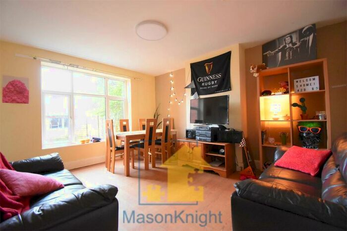 7 Bedroom Semi-Detached House To Rent In Gibbins Road, Selly Oak, B29